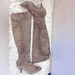 Circa Joan and David over the knee grey boots size 6